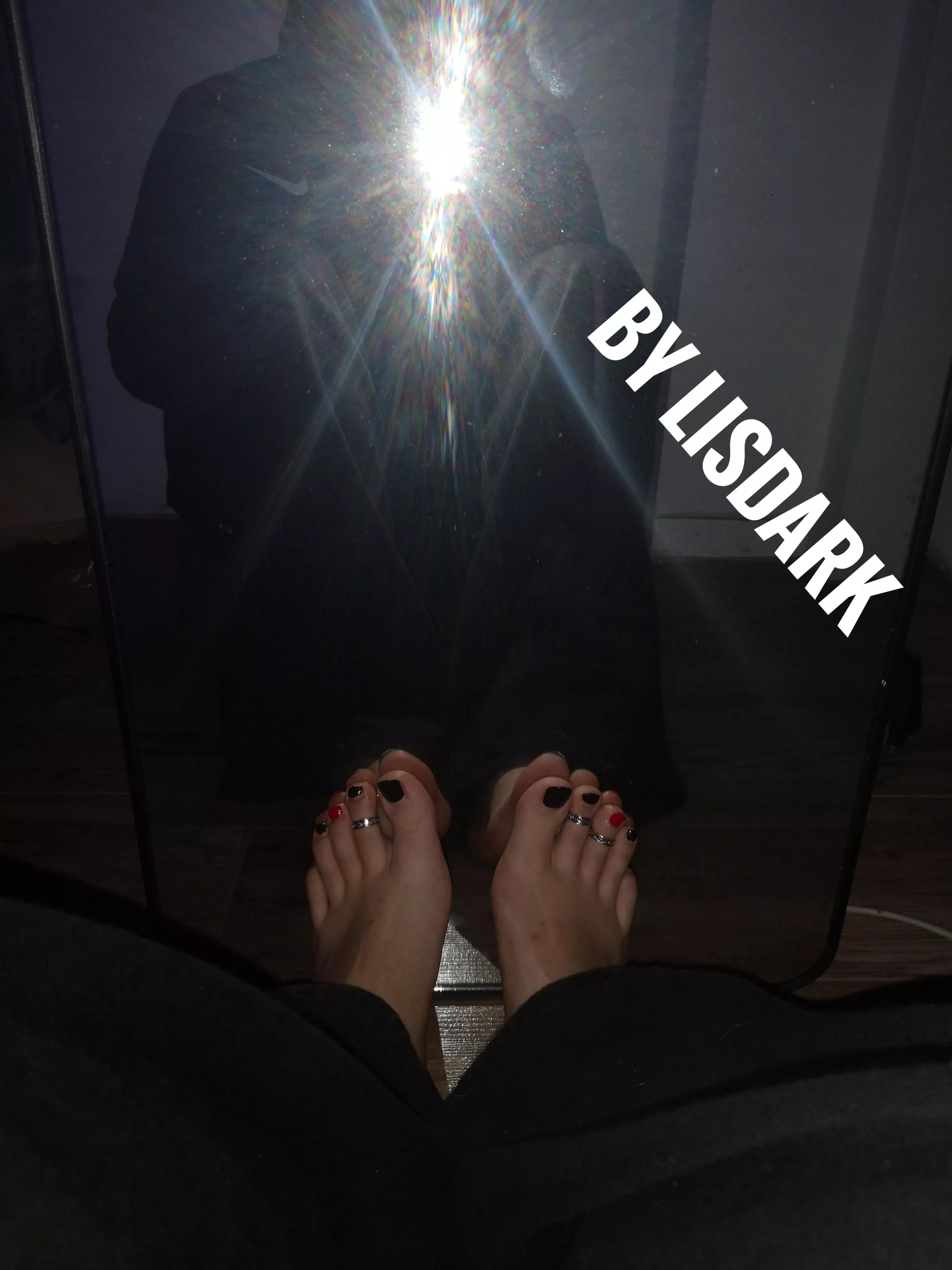 If you like my🌹 pictures, please like all of my pictures and not just one picture otherwise I honestly think you are bots