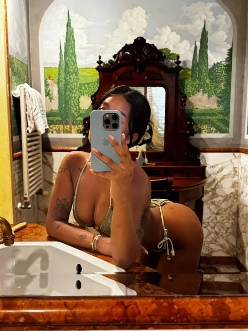 I'll decide if we fuck if you reply here your age