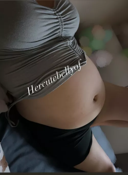 People actually asked if I’m pregnant but this is my food baby. Feeders don’t mess around!