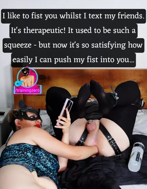 Stretching your ass is so relaxing, what a well trained boy 