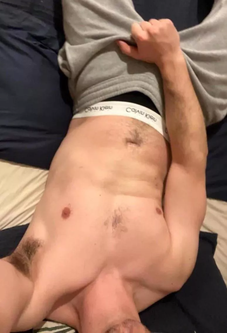 25 UK masculine jock with a smaller dick than most guys. I need to be humiliated and emasculated by real men who get verbal and cocky about their big dicks. Add me: @jck1332
