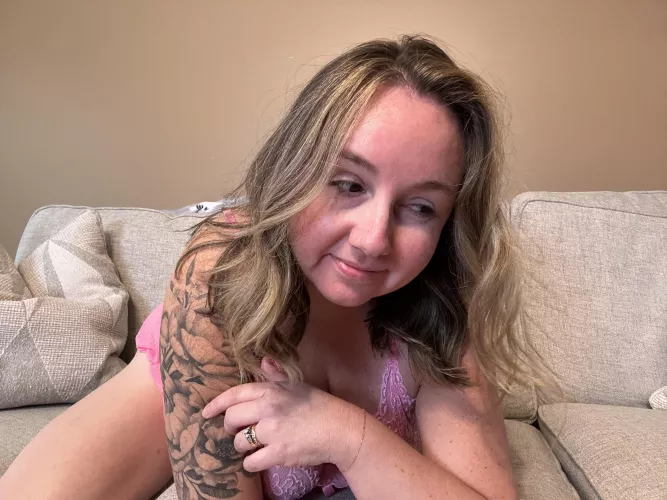 Are married women your type 