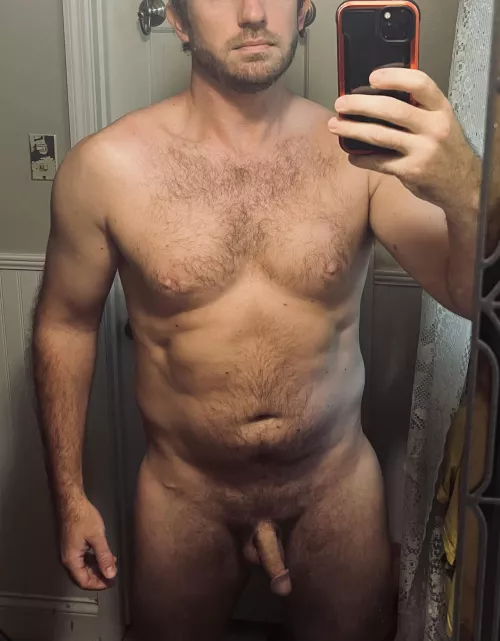 Back here again..Stopped going to the gym. Been down on myself. Don’t get much emotional support. Hope you guys have a good day.