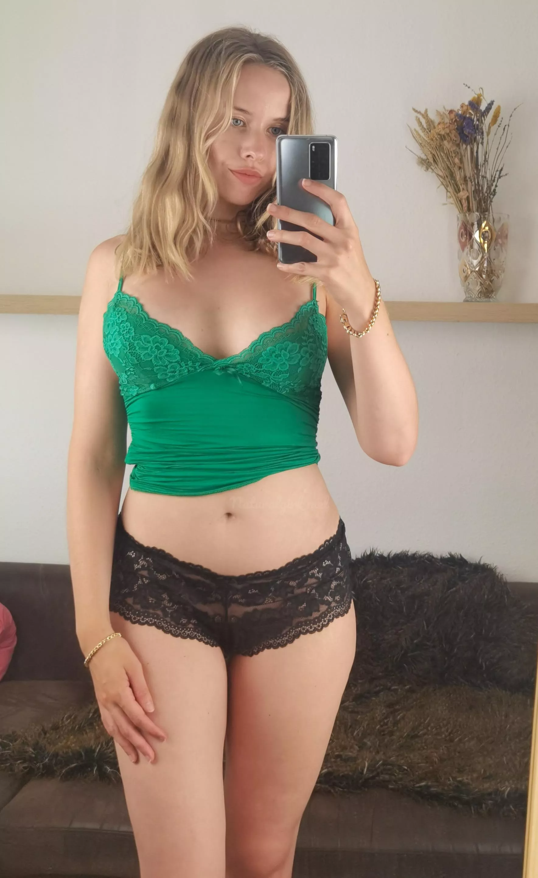 Don't be shy, mister! [F]