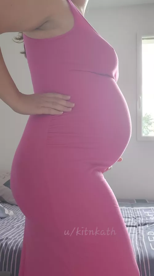 I can't put underwear with this dress... Do you mind?