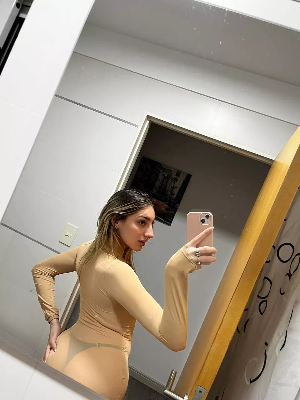 I know you want to live between them