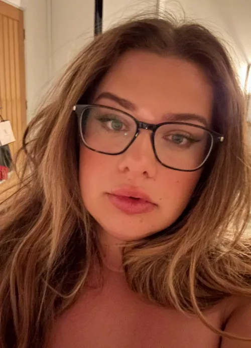 Just a naughty and adorable girl for you