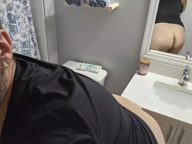 Nervous to show off my ass. Be nice. 