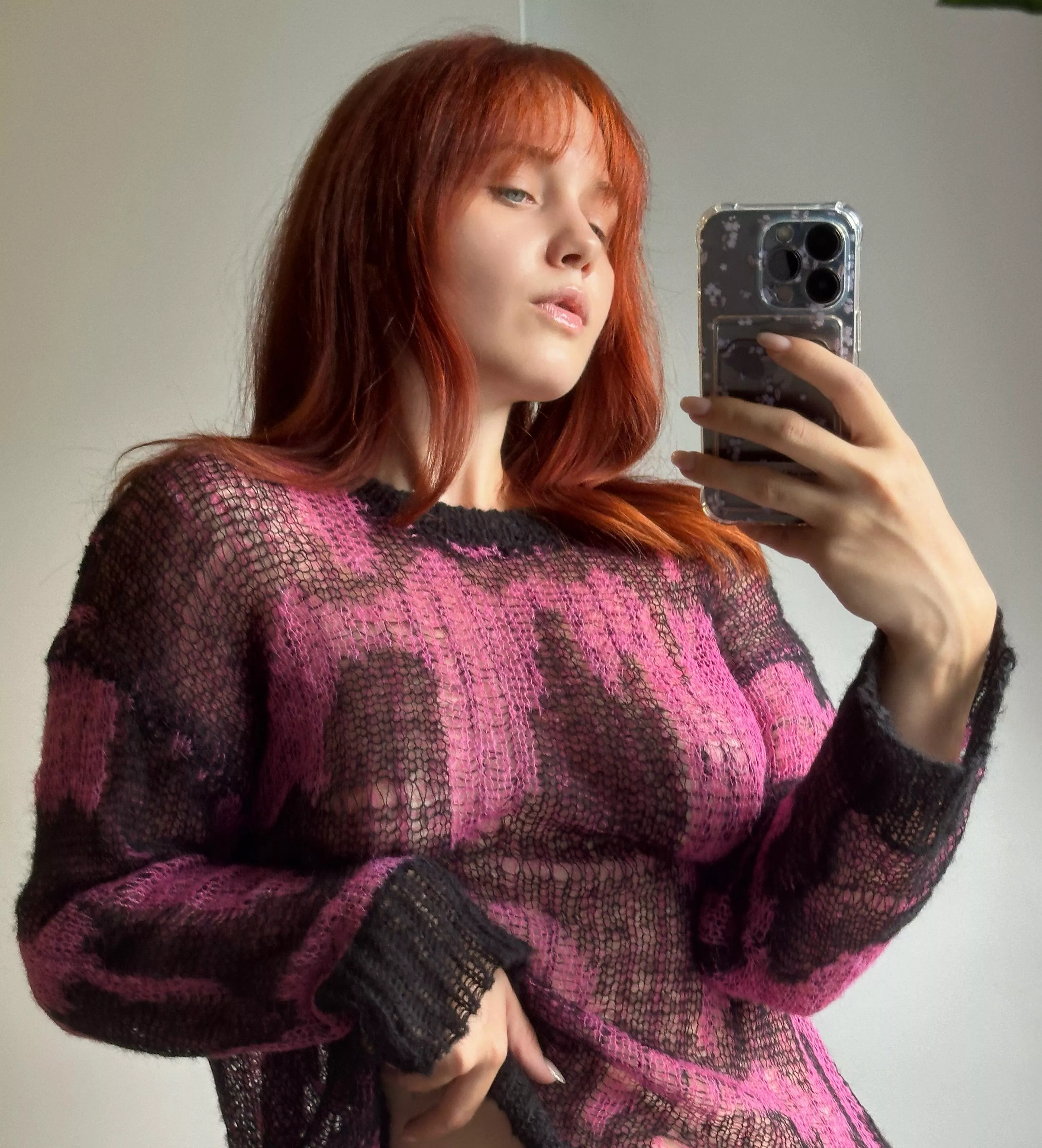 braless in emo sweater 🖤🩷