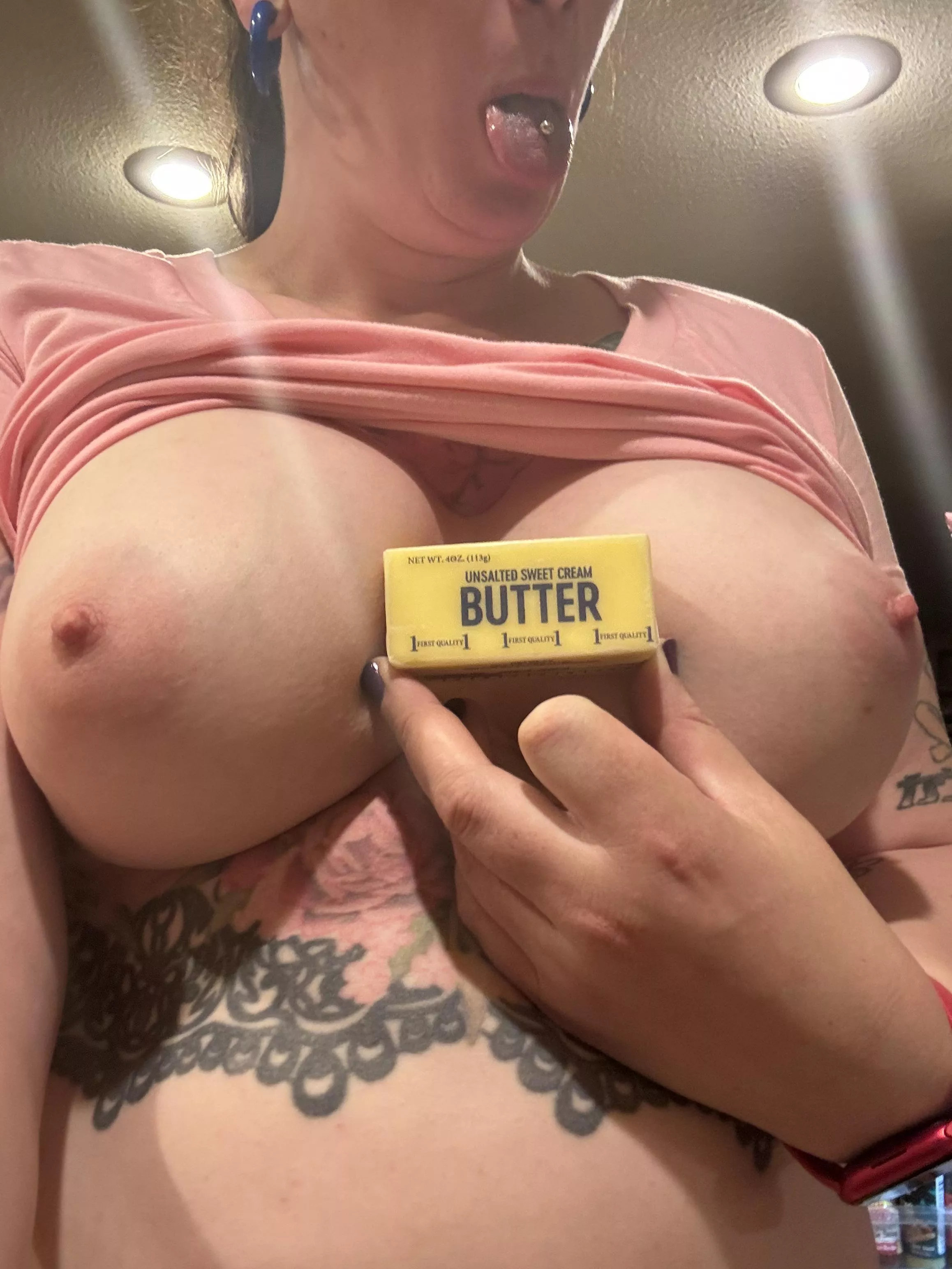 Butter for scale :3