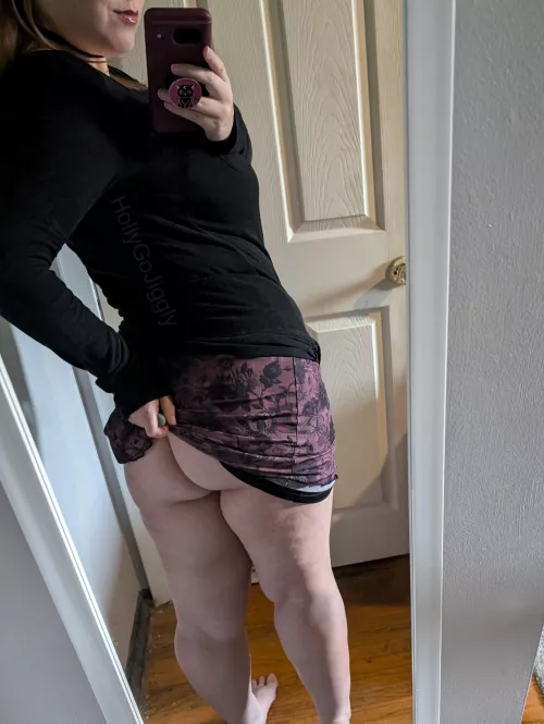 Hope everybody has some fun this Friday night 😛