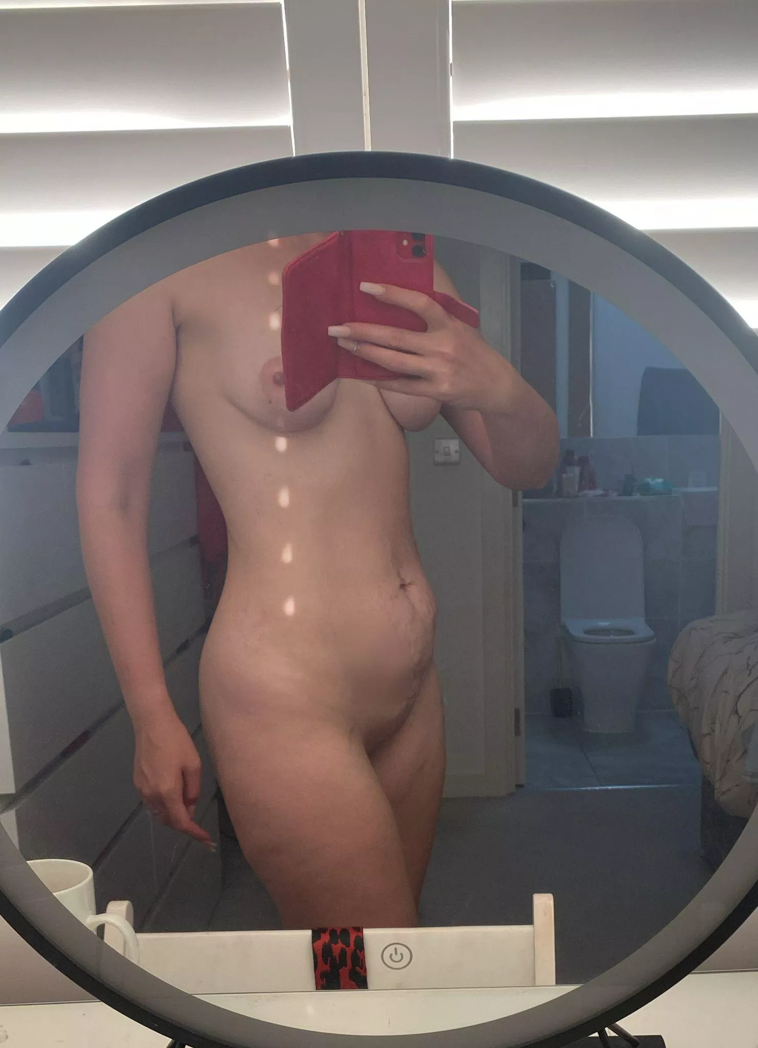 How do I look after 2 children ? F29 5'10