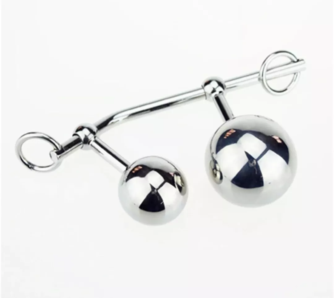 How does one tie, strap, or keep this in place?