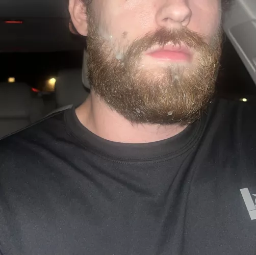 Just sucked an old Grindr dudes dick and he kicked me out with cum all over my face 