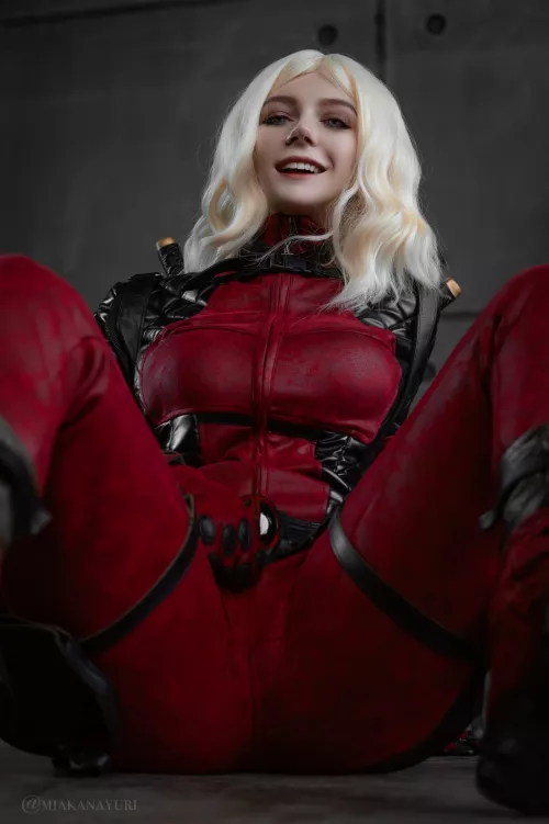 Lady Deadpool by Miakanayuri 