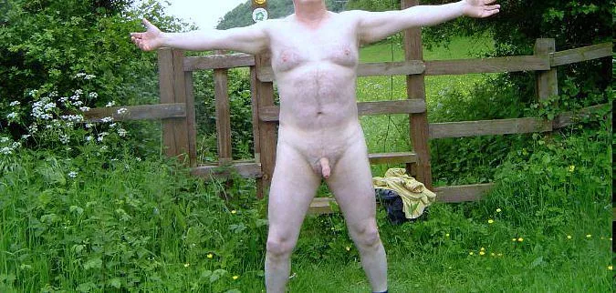 Male, 60's uk, naked in nature...