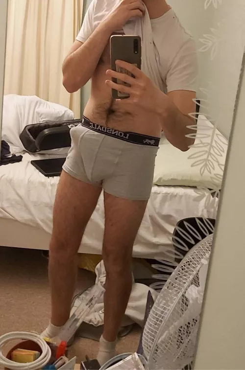 Nothing to see here (25m)