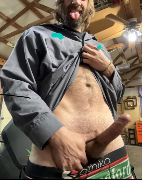 Set on this beard and boner?