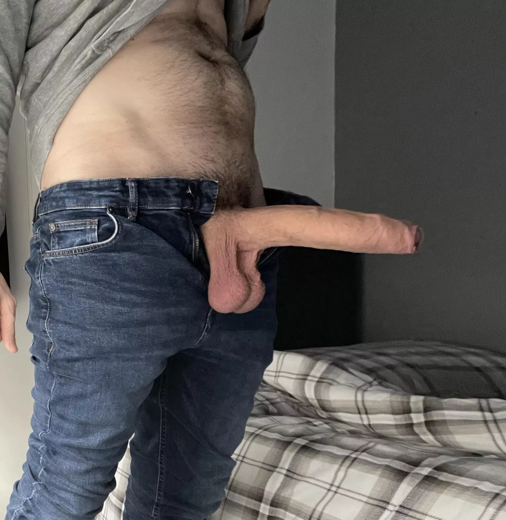 Who likes older cockv