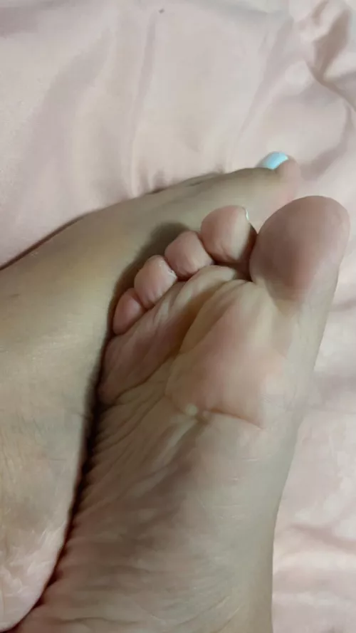 Are you a soles or a toes person. Which part of my tiny feet are you tasting first 