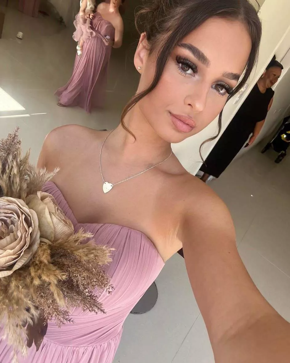 Do you think I look classy for today's occasion?