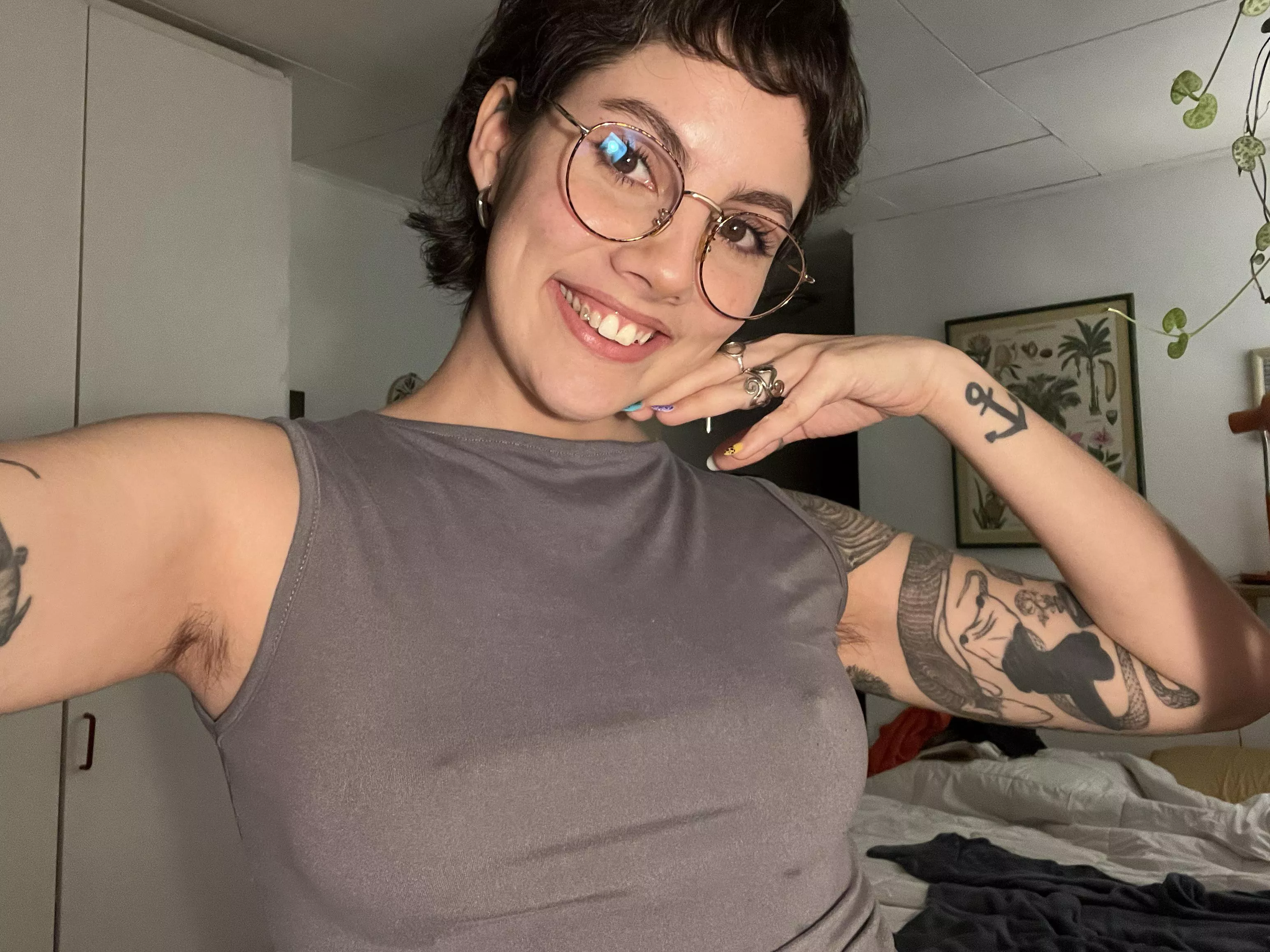 hey cowboy eyes are up here! :)