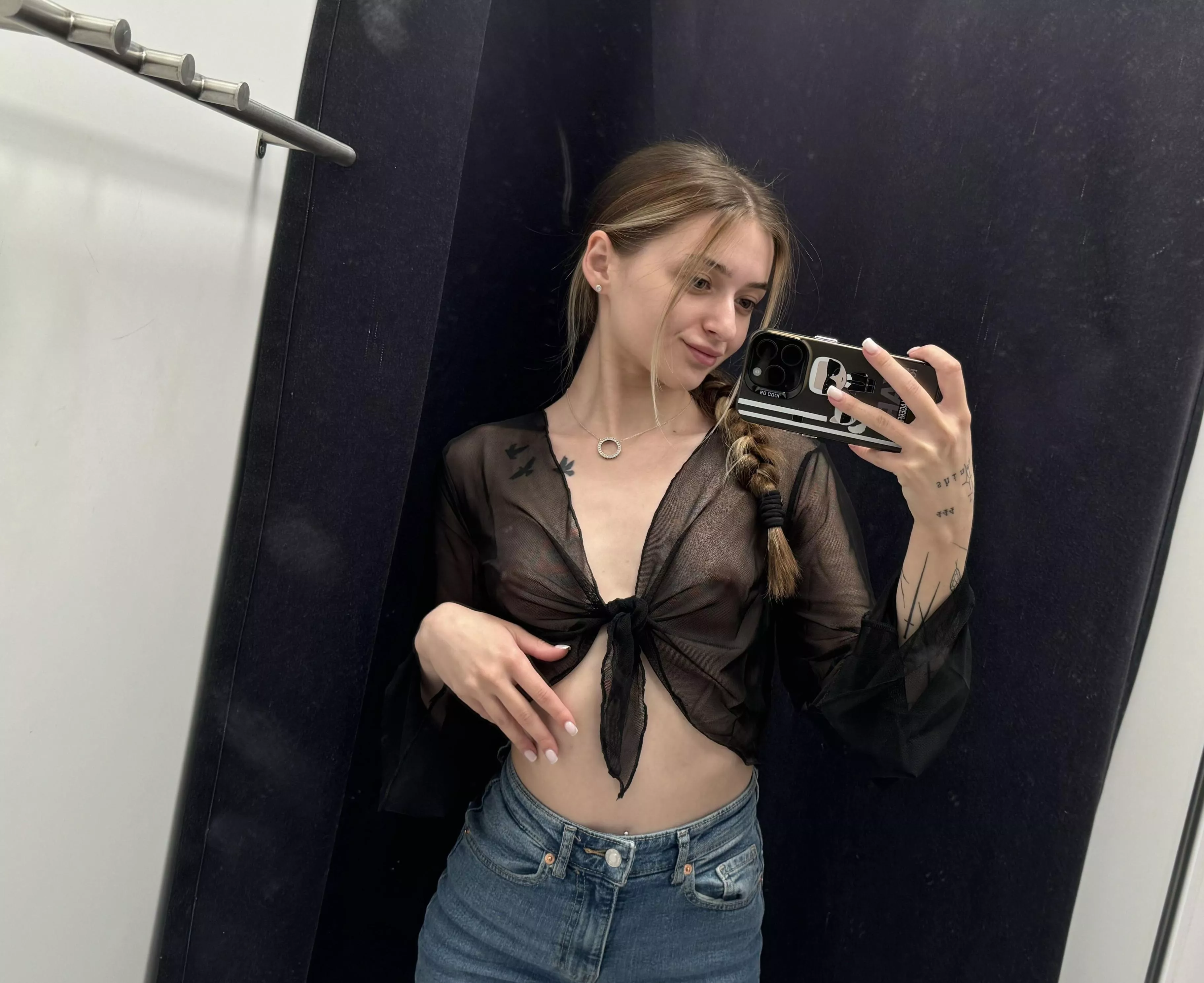 I love taking selfies in changing room