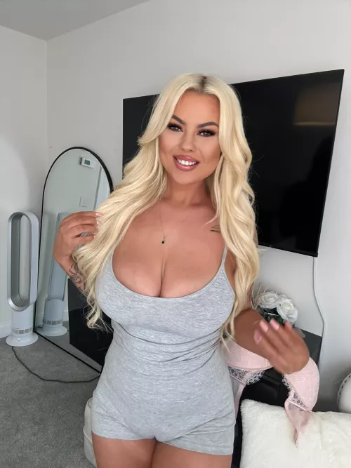 Keeping it casual with this outfit today :)