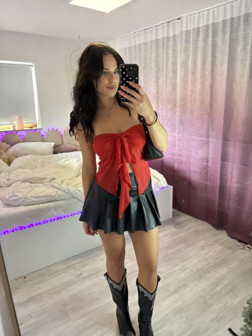 Sexiest legal college chick 