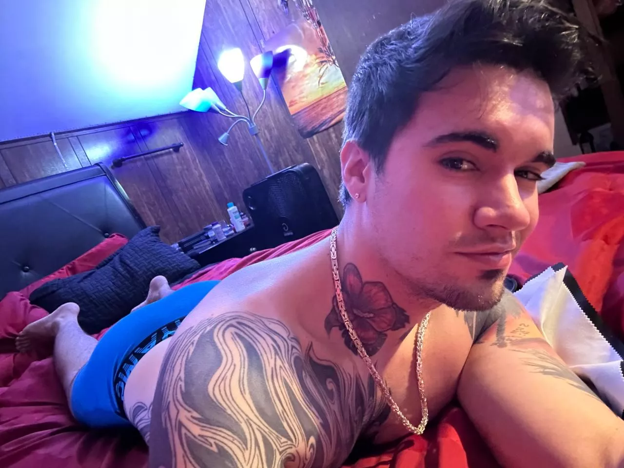 She better give good back rubs, what’s your bedroom pet peeve?