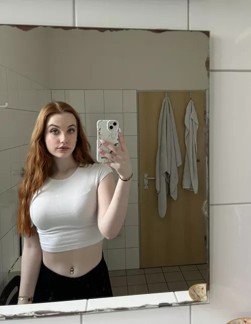 Effortlessly cool on my new top