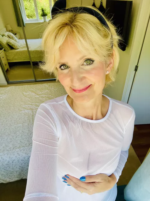 Give me a wave and I might wave back! 🤣