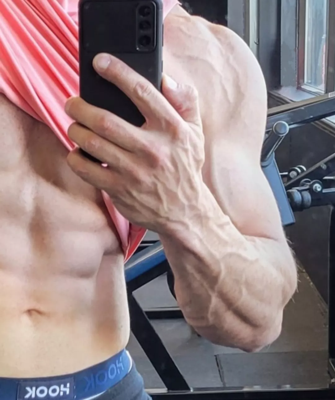 Gym Selfie 💪🏼😏🤳