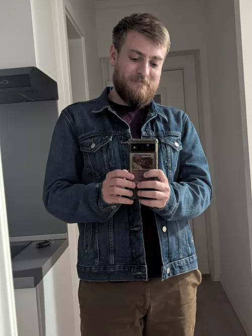 Look at my new jacket boy 