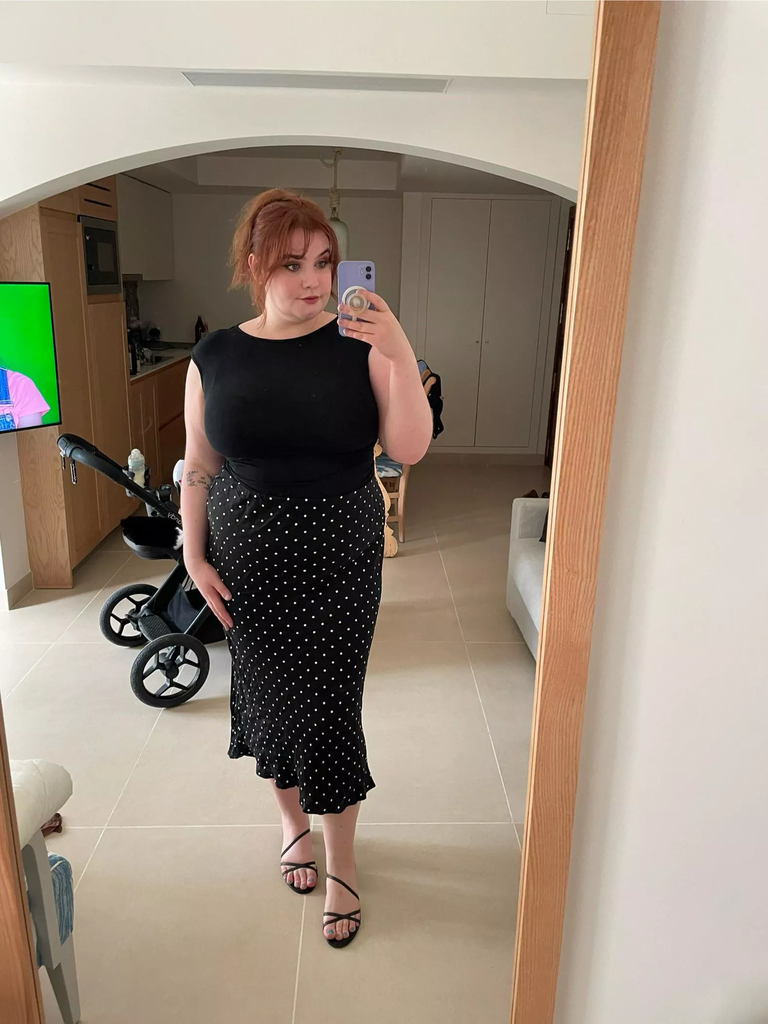 Mama on date night [f] 