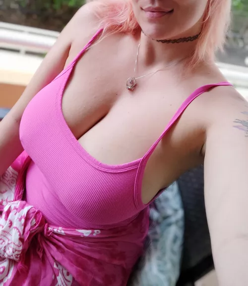 My body is a choose your own adventure, come on over