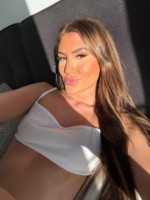 Would love to show you more but i'm a bit shy :(