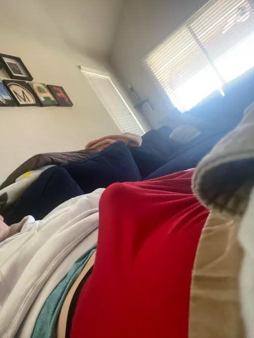 20 so horny before work