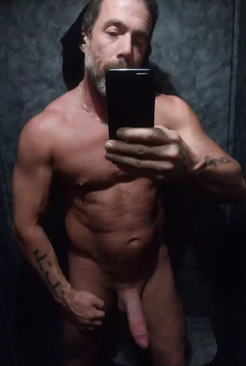 [45], 6', 192.1 lbs. Bulking and blasting. +1.9 lbs last week, +13.2 lbs last month. 