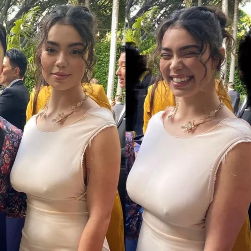 Auli'i Cravalho
