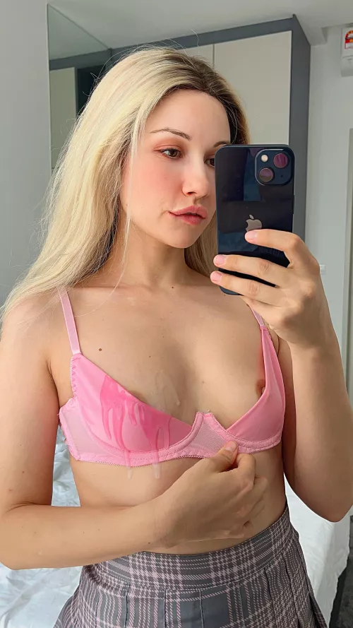 Cum on bra is hot