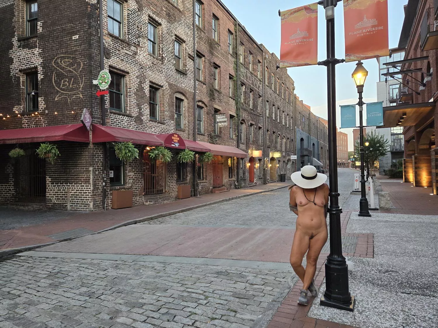 Hostess of the South