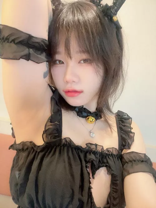 How do I convince you to lick my armpits?