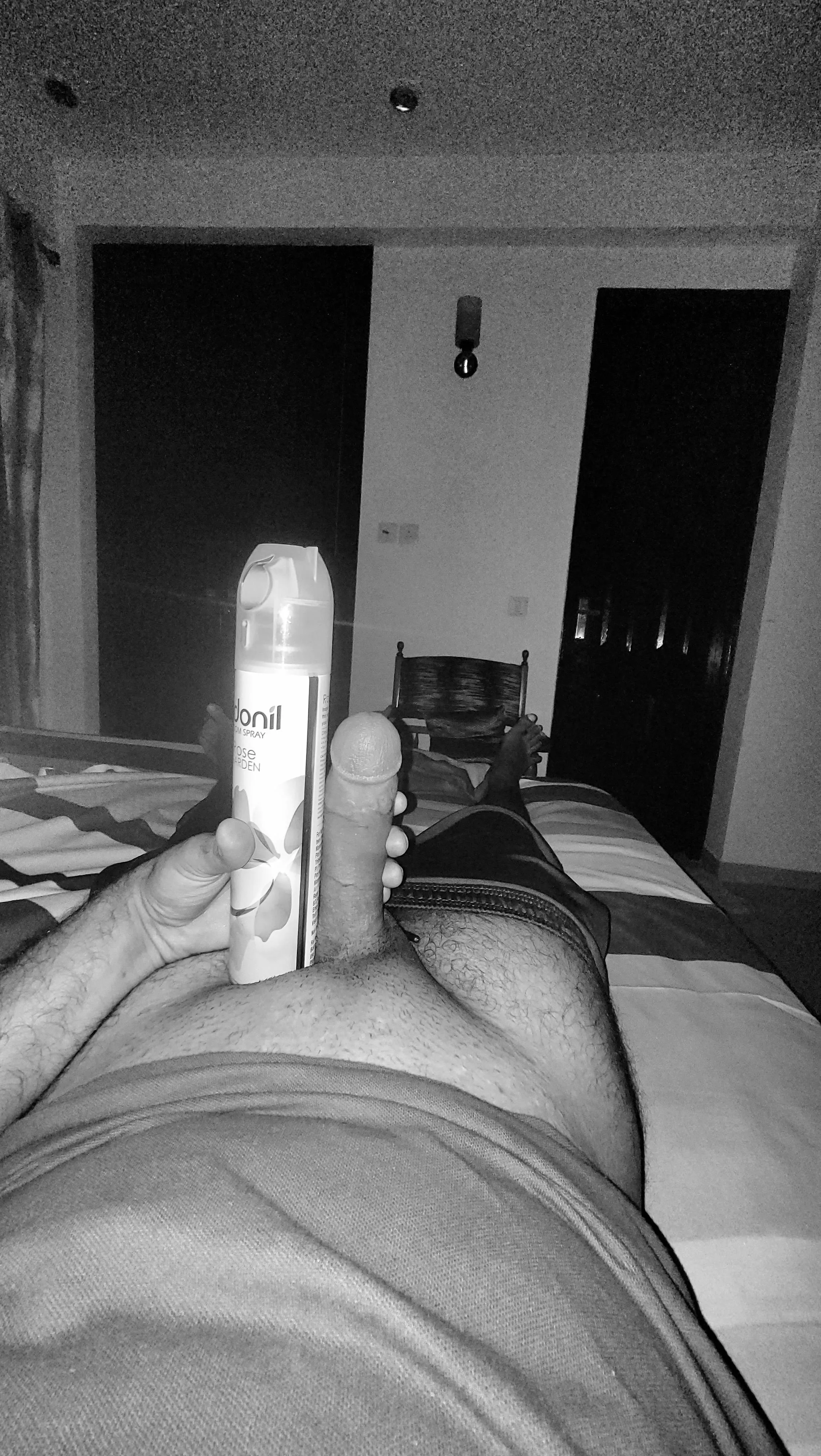 I want your boyfriend to cry when he sees you cumming your brains out on top of me. 