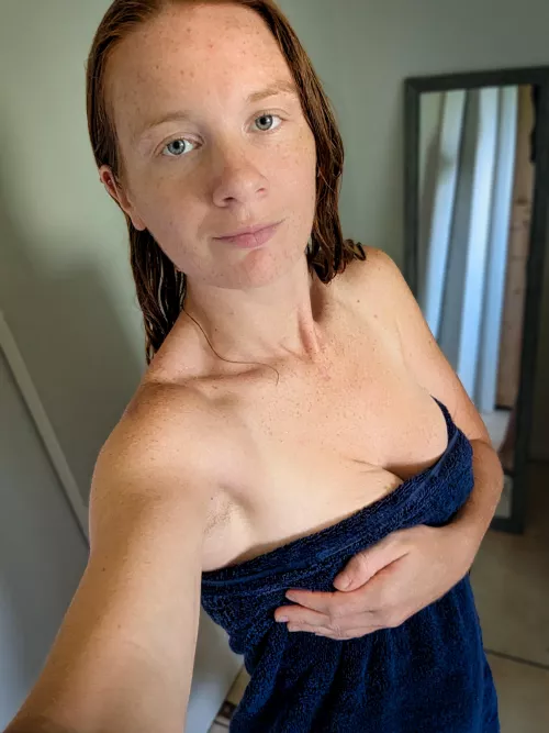 If I came bearing gifts, would you accept?🎁