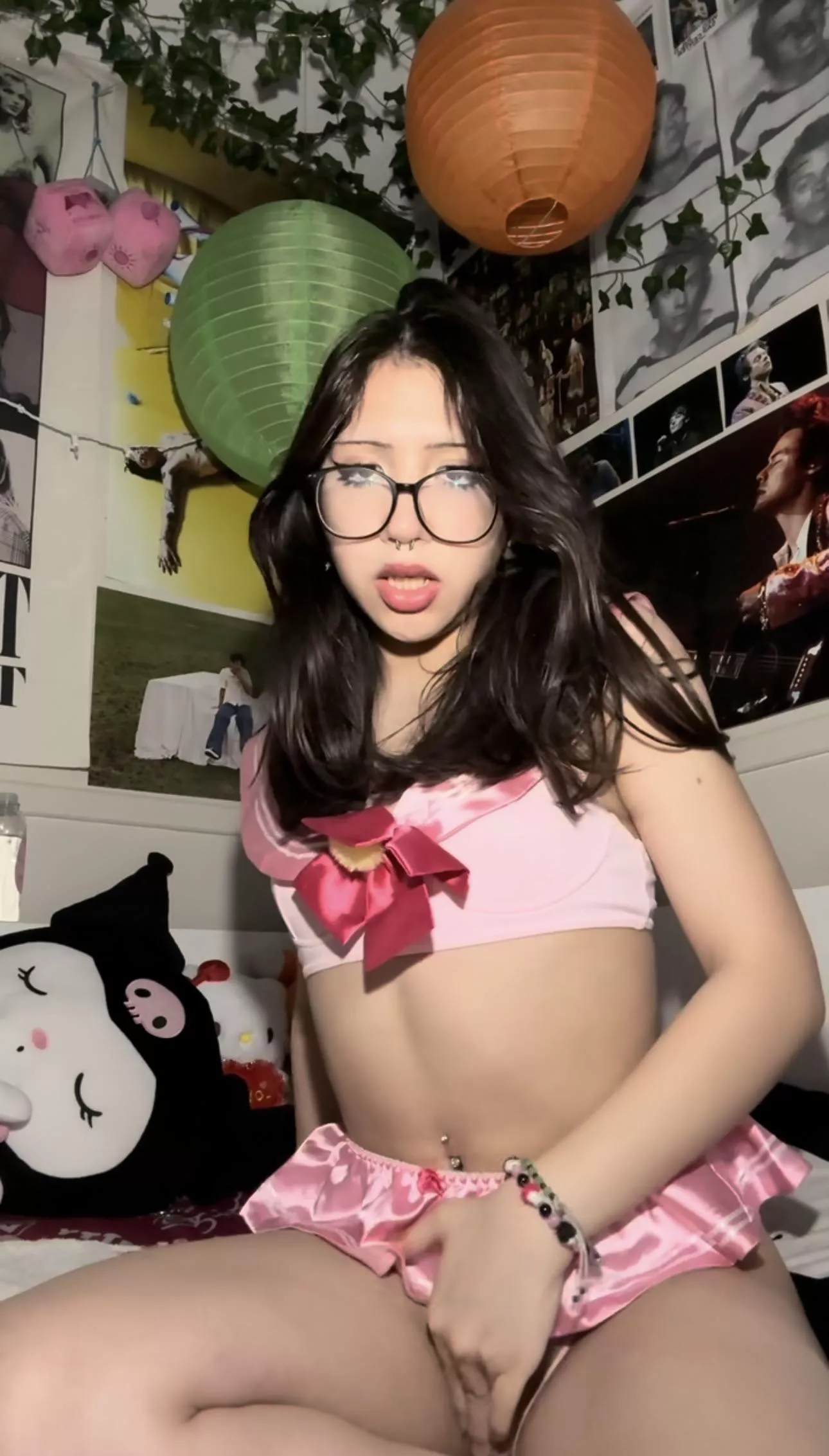 if u found out i had a cock would u still fuck me🙈?