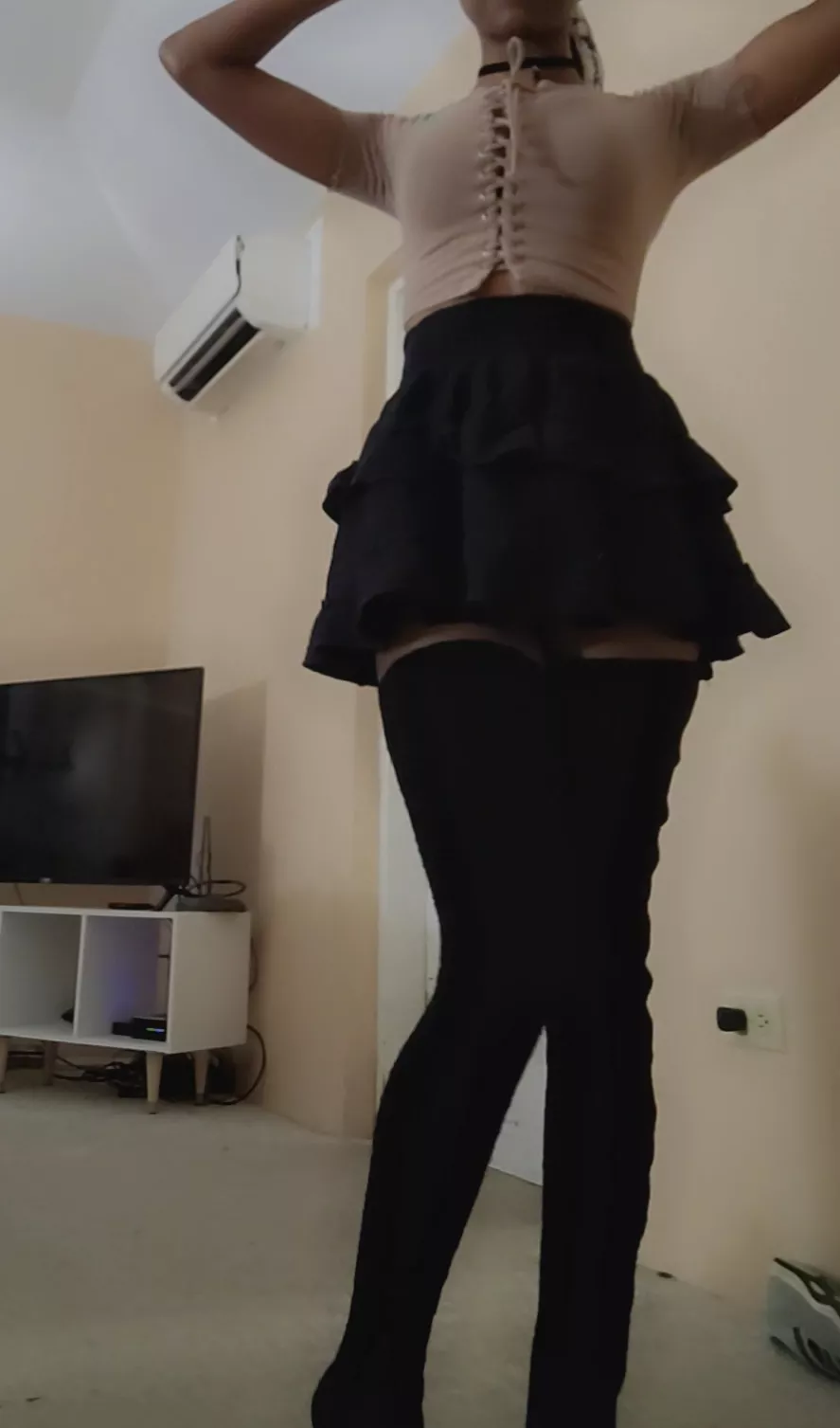 Ootd!! Hehe dressing up makes me feel sm better 😆