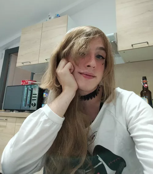 This is what drinking strawberry-banana sirup do to a guy 😙