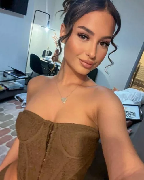 Will you be my date?