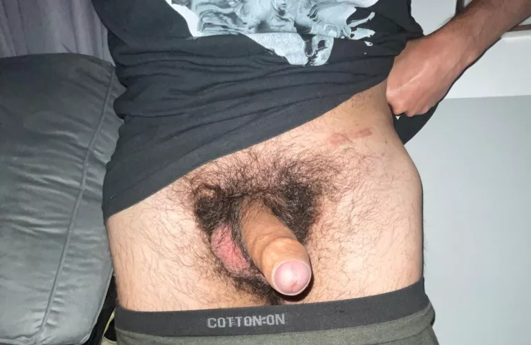 [45] Would u suck this hairy Dad?